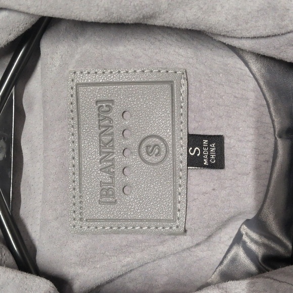 Blank NYC Cloud Grey Leather Moto Jacket Size Small NWT - Picture 4 of 9